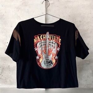 Nashville Music City Black Fringe Top Women’s Large country music graphic Tee